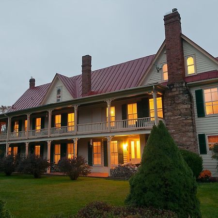 Hummingbird Inn Goshen Екстериор снимка