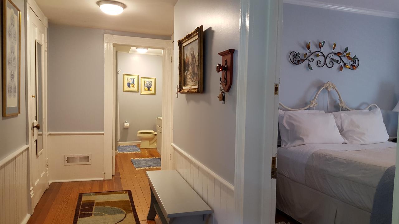Hummingbird Inn Goshen Екстериор снимка