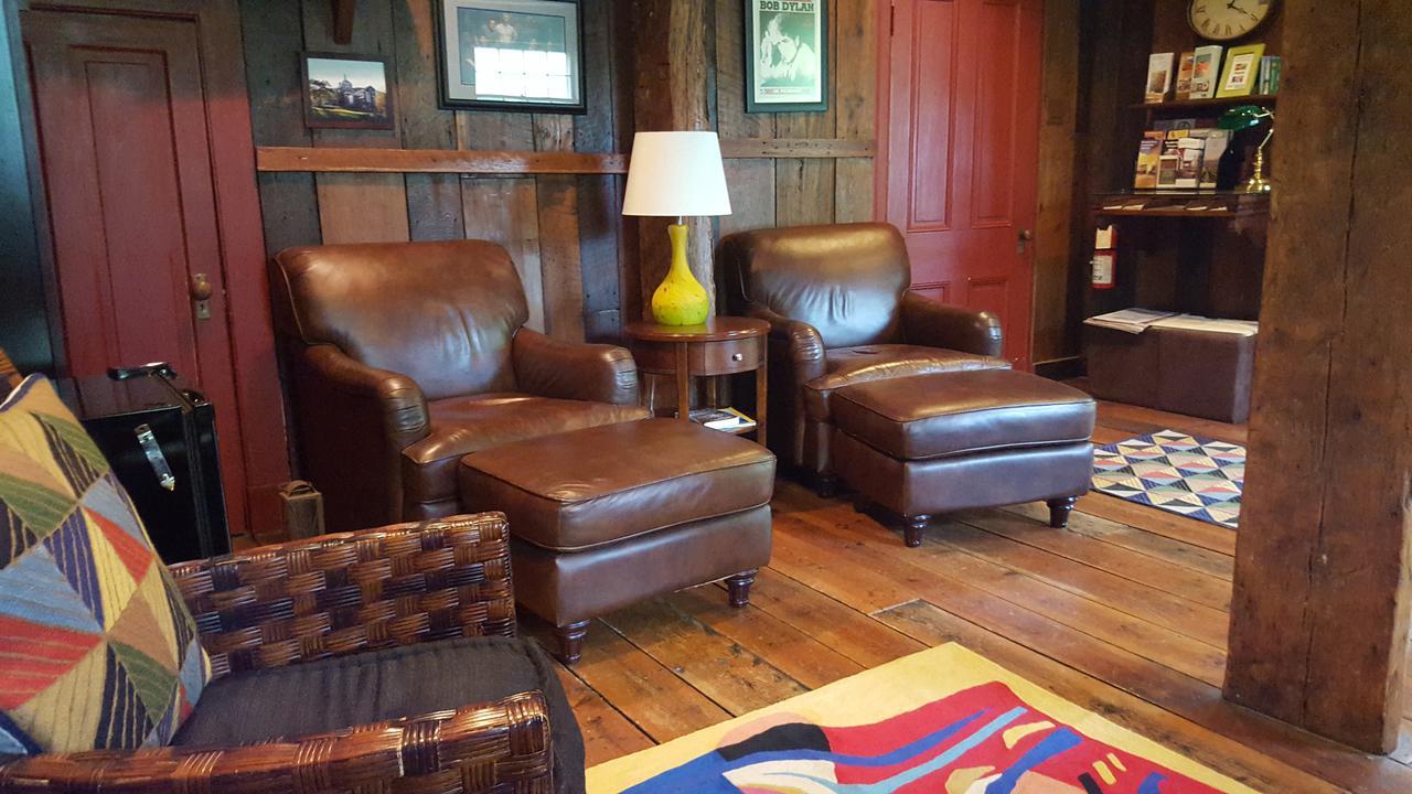 Hummingbird Inn Goshen Екстериор снимка