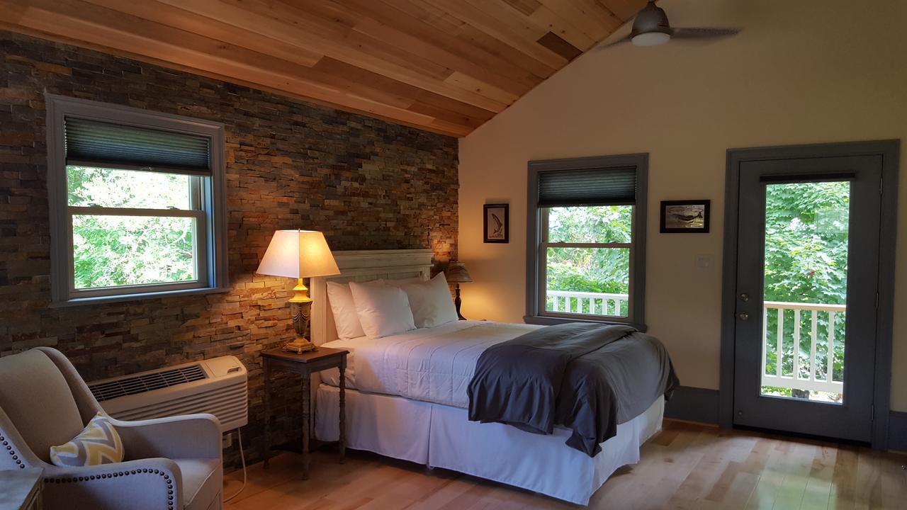 Hummingbird Inn Goshen Екстериор снимка