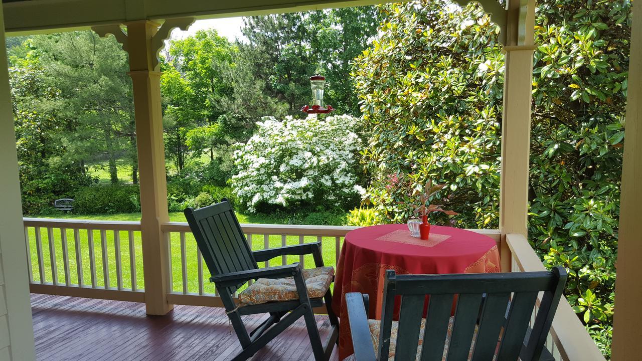 Hummingbird Inn Goshen Екстериор снимка